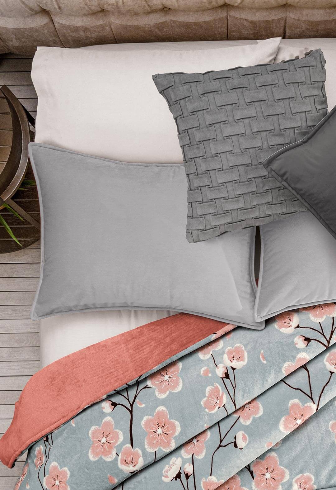 Hermosa Fundas de Almohada Ensueño Gris que combina perfecto con entornos coloridos y  da un toque de elegancia a tus espacios.